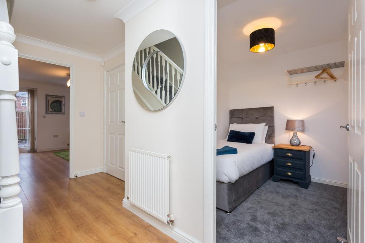 Great Park Townhouse Villa Preston  Exteriör bild